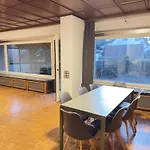 Easy Apartment *