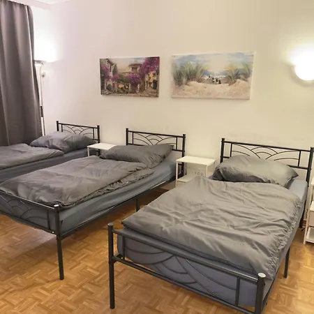 Easy Apartment