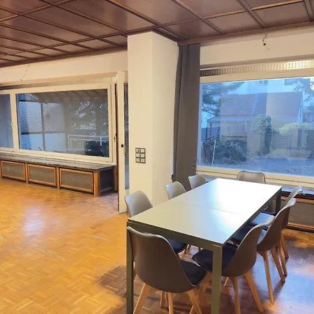Easy Apartment *