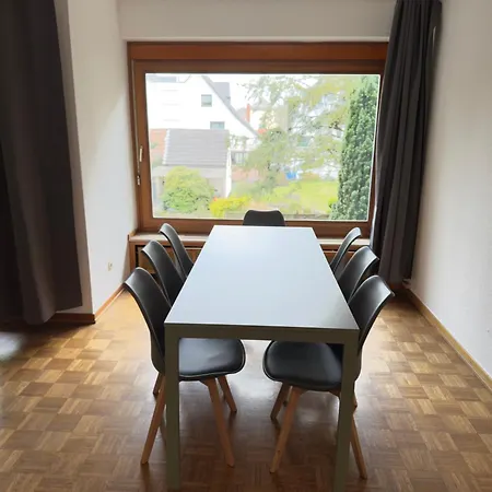 Easy Apartment *