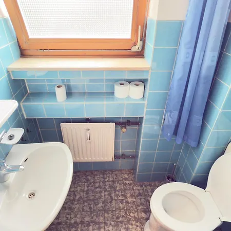 Easy Apartment